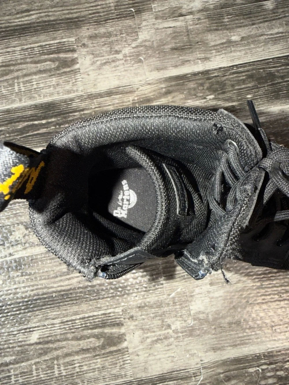 Dr. Martens Combs Junior Boot